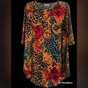 Southern Charm multi color leopard print Tunic Sz Med